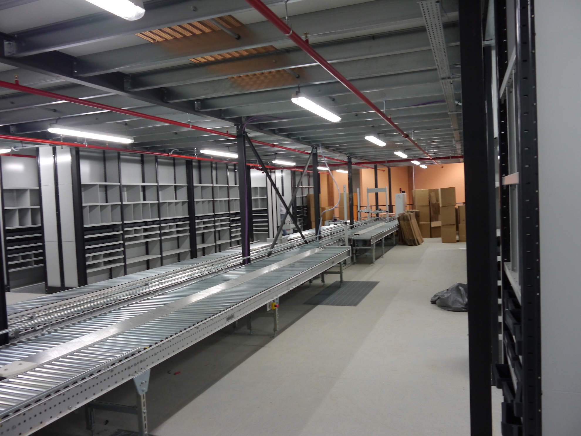 Rayonnage modulable à tablette 14