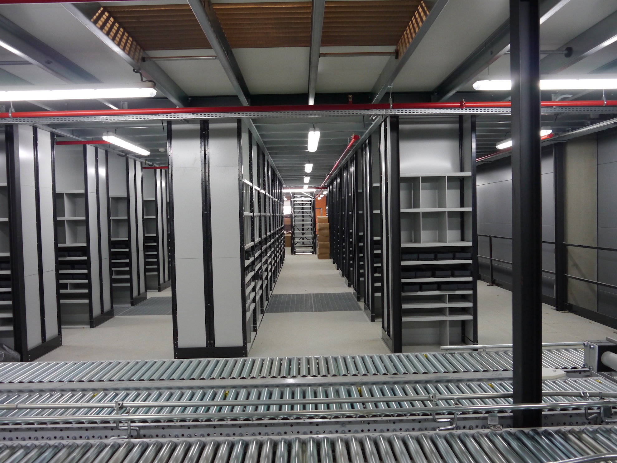 Rayonnage modulable à tablette 18