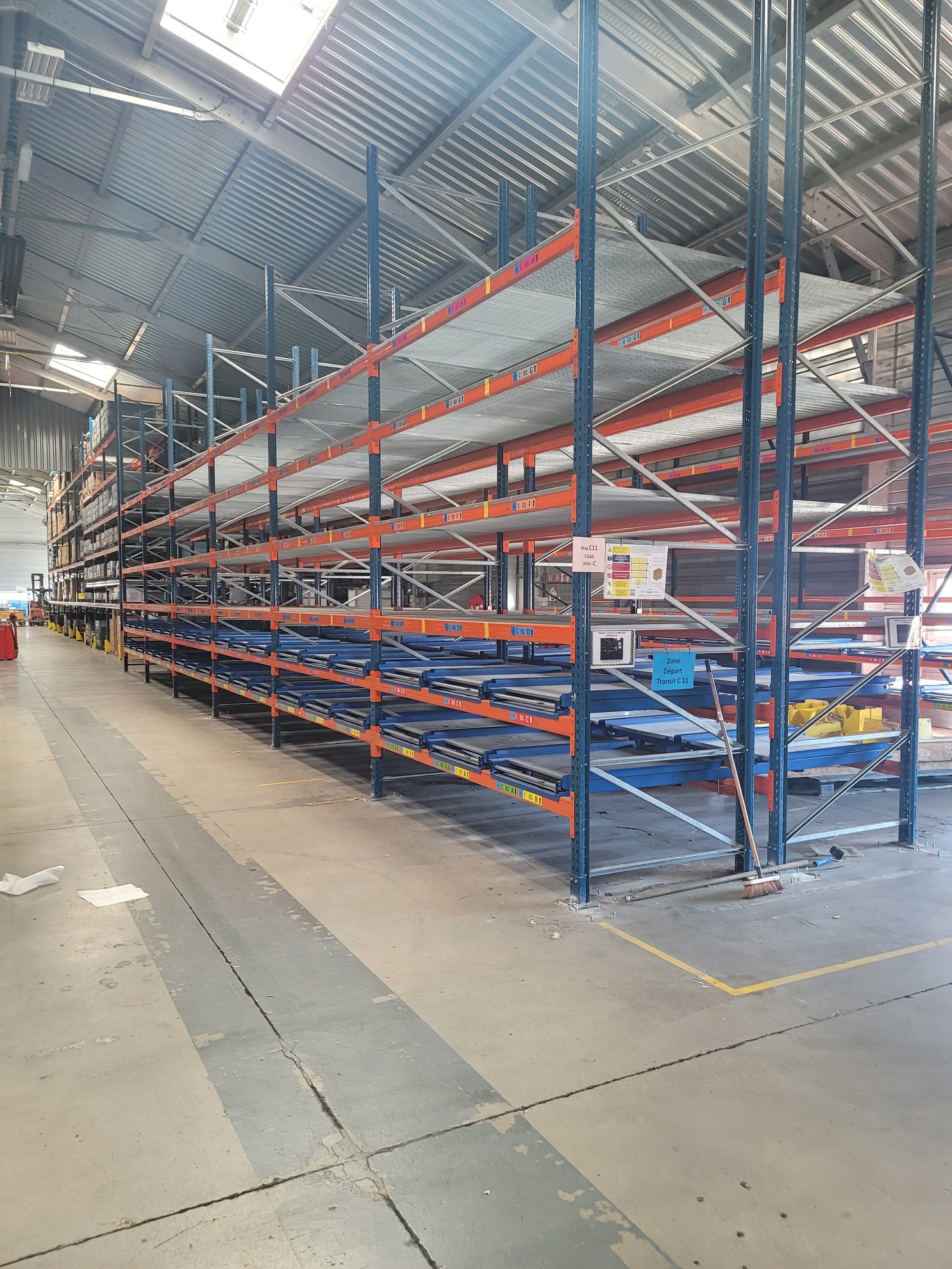 rack a colis dynamique 1